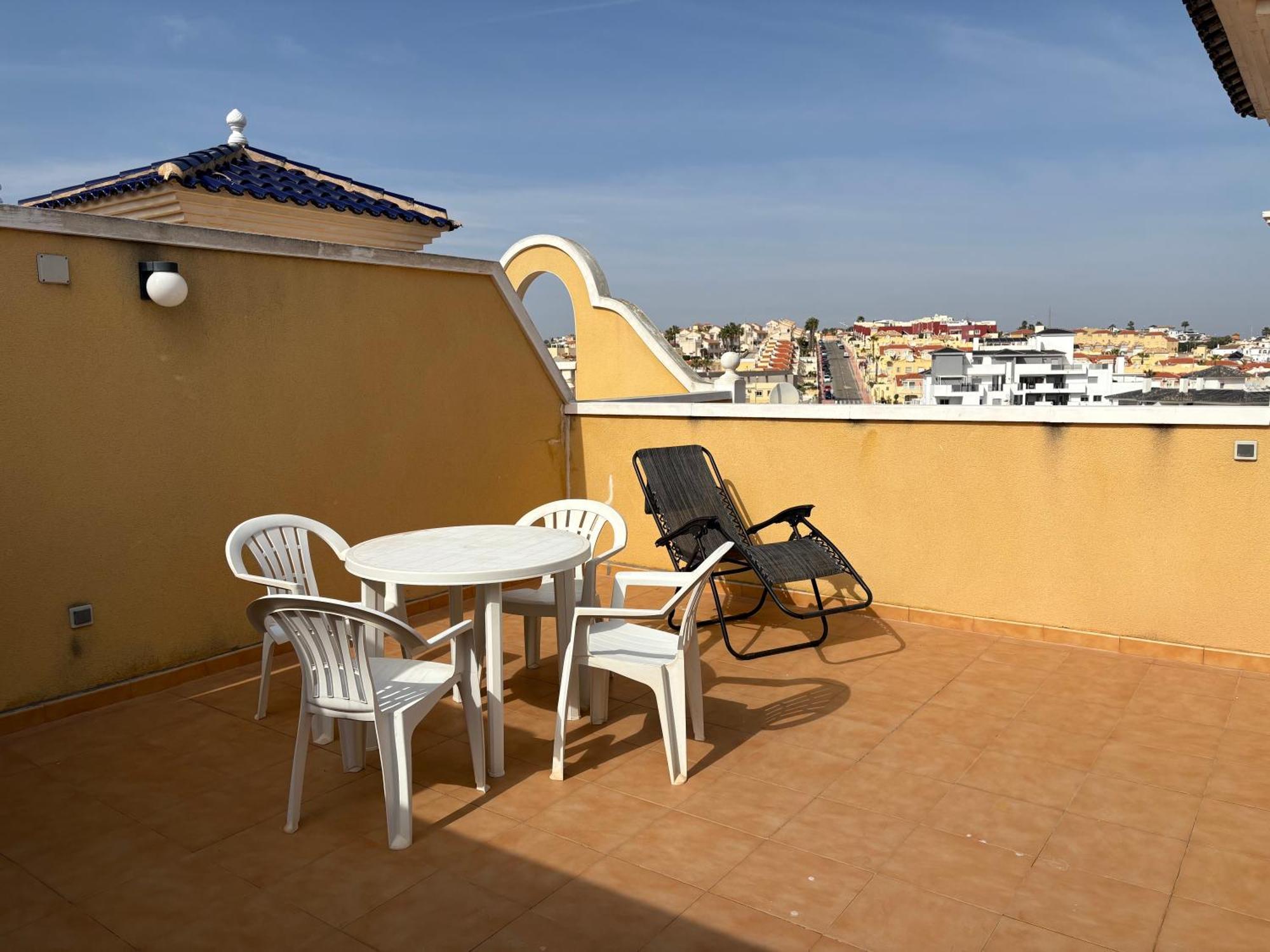Top Floor Spacious Apartment With Roof Terrace アリカンテ エクステリア 写真